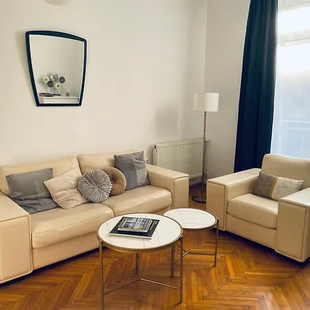 Apartmán Republicii 43a *