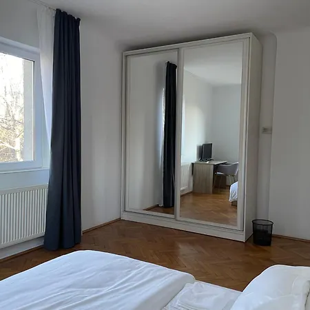 Republicii 43a Apartmán *